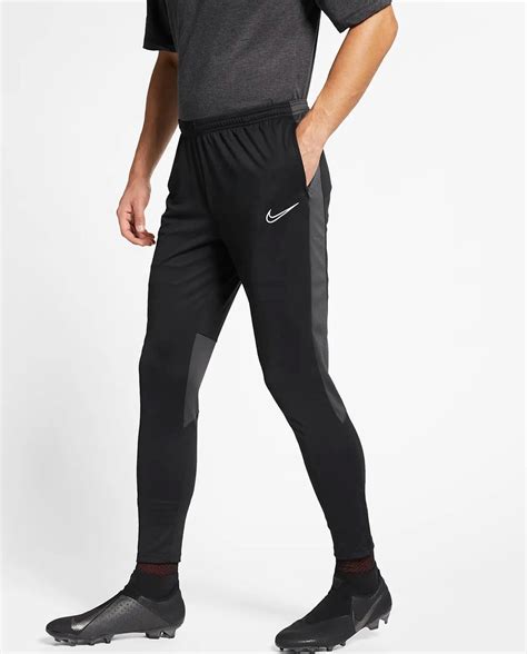 nike zwarte trainingsbroek|Heren Zwart Joggingbroeken en trainingsbroeken .